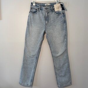 Abercrombie & Fitch - The 90's Slim Straight - Ultra High Rise